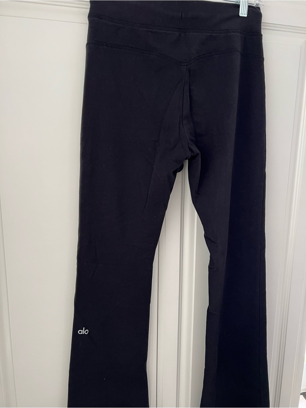 Alo Sway Bootcut Sweatpant- new - Picture 3 of 6